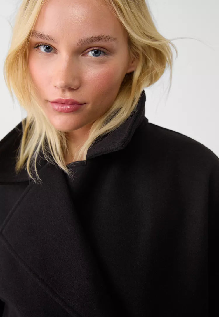 Mila Cropped Coat